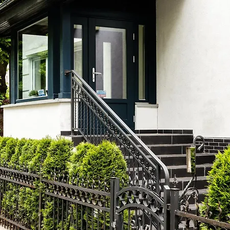 Sanhaus - Ul Haffnera I Okolice - 3-5 Minut Od Plazy I Deptaka Sopot